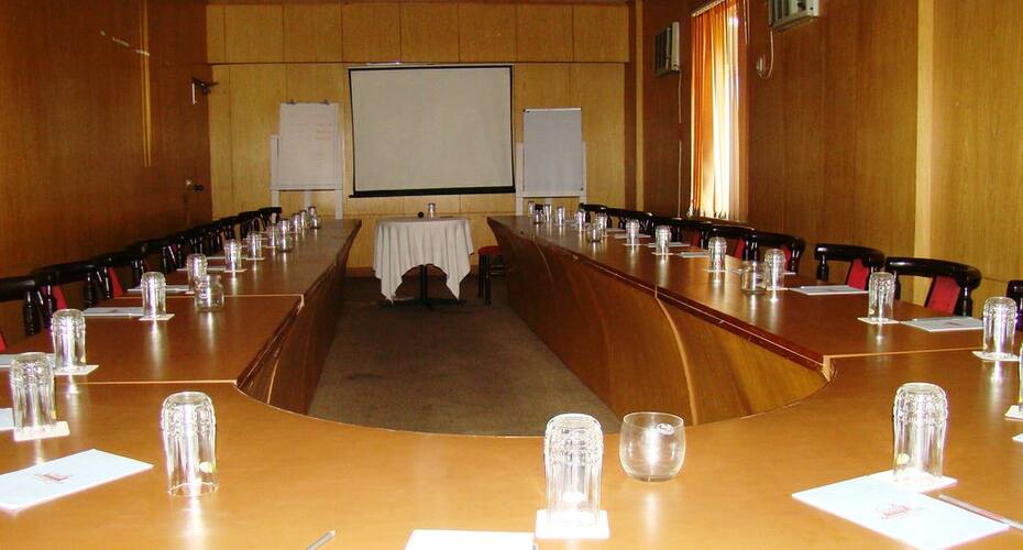 Club Platinum Resort, Bahadurgarh 2